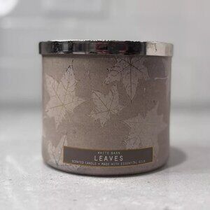 New: White Barn by Bath & Body Works Leaves 3 Wick Scented Candle - 14.5oz